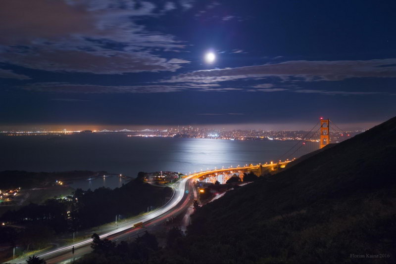 The Moon above San Francisco, shot with Google Nexus 6P