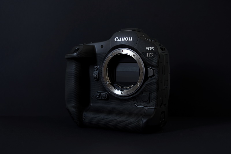 canon_eos-r3_body_5