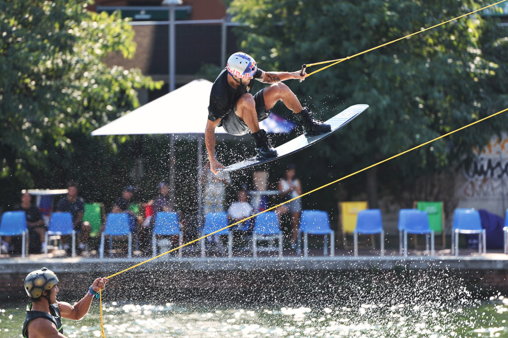 canon_eos-r3_wakeboard_01