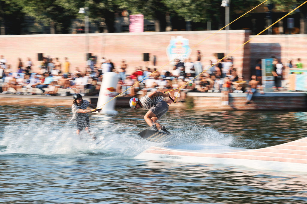 canon_eos-r3_wakeboard_02