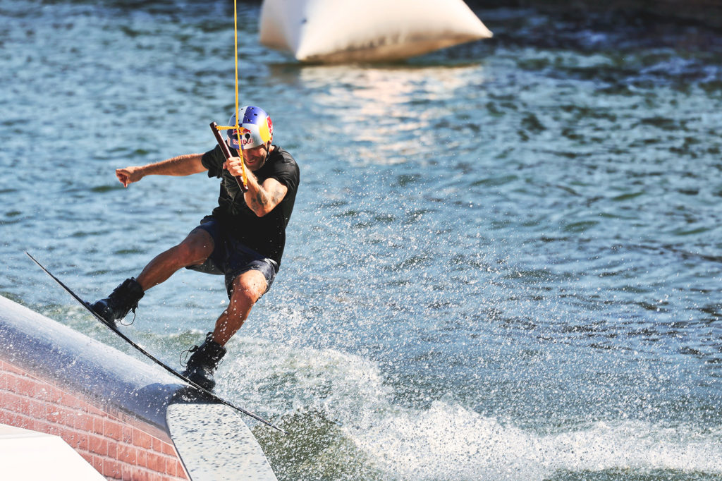 canon_eos-r3_wakeboard_11