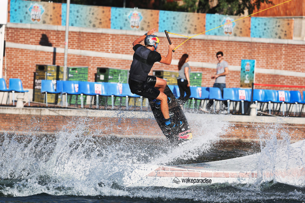 canon_eos-r3_wakeboard_21