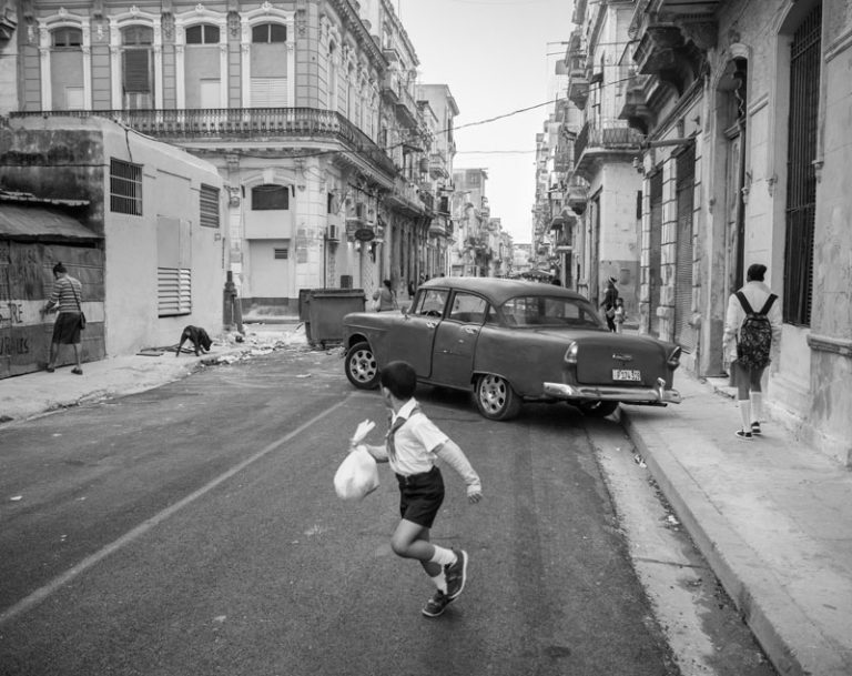 7561_28129_EtienneSouchon_France_Open_StreetPhotography_2022