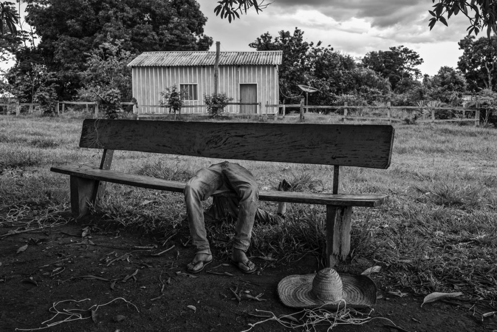 013_World Press Photo Long-Term Project Award_Lalo de Almeida_for Folha de São Paulo_Panos Pictures