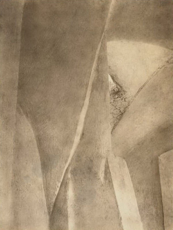 fotopuntoit_08_christes_TINA-MODOTTI-1896–1942-Interior-Chur