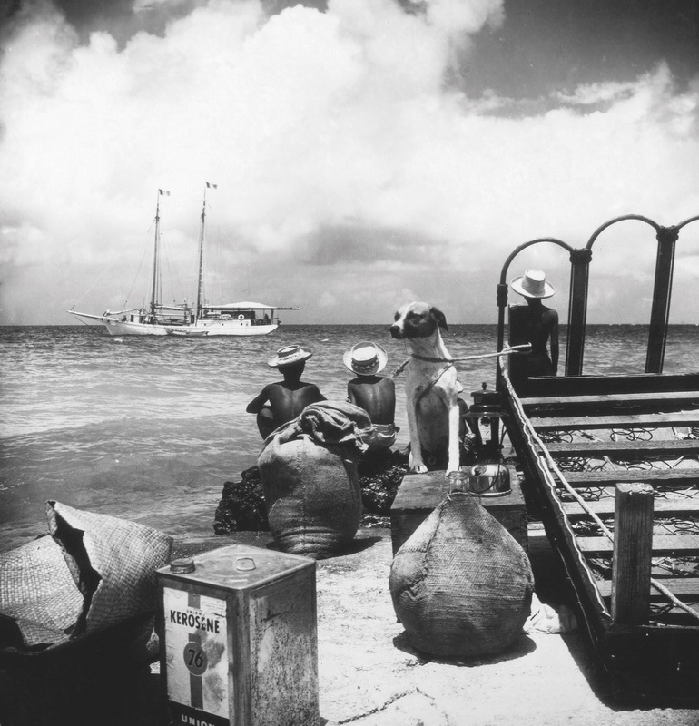 14-Diventeranno-famosi-ph©Folco-Quilici.-Polinesia.-Sosta-di-una-goletta-in-un-approdo-in-un_isola-sotto-vento.-1963_resize