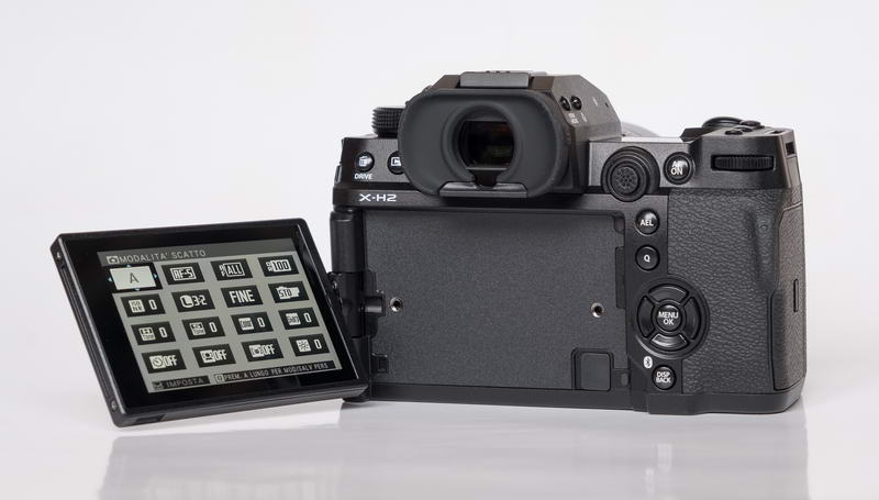 fotopuntoit_fujifilm_x-h2_04_Dorso