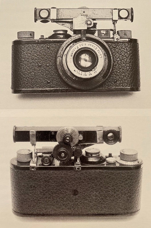 “Il facile è difficilissimo. Il semplice è complicatissimo”, aforisma di Leo Longanesi. Non tragga perciò in inganno la sobrietà della Leica II. Barnack, come dimostra l’illustrazione di fine anni venti, per arrivare a una sintesi, percorre strade tortuose