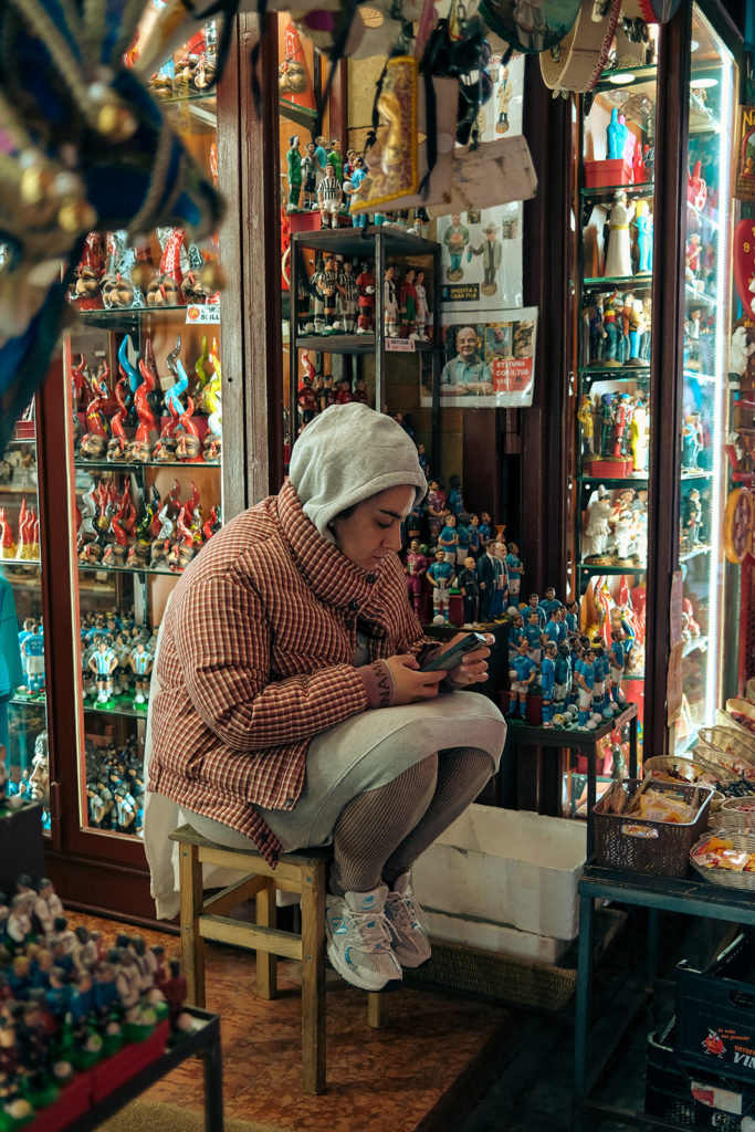 fotopuntoit_fujifilm_x100vi_street_napoli_15