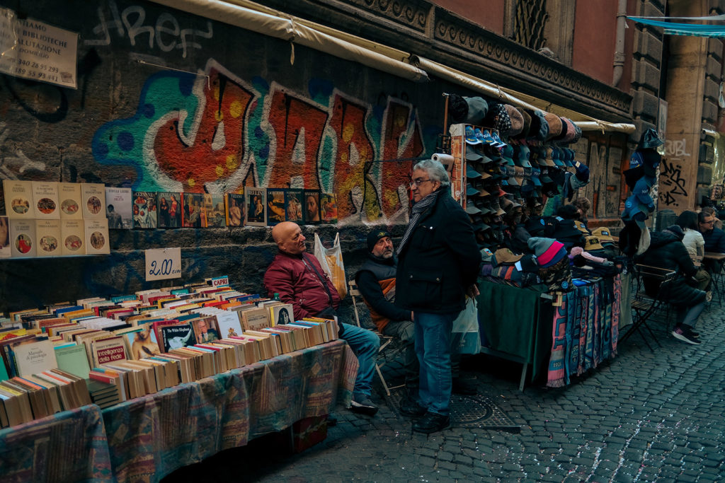 fotopuntoit_fujifilm_x100vi_street_napoli_3