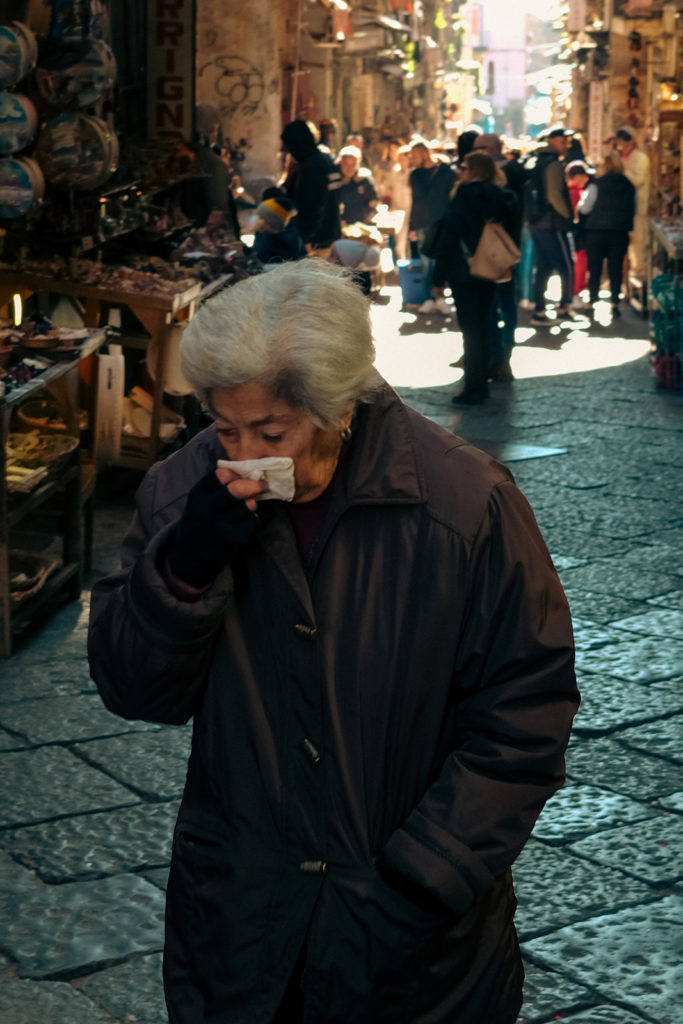 fotopuntoit_fujifilm_x100vi_street_napoli_7