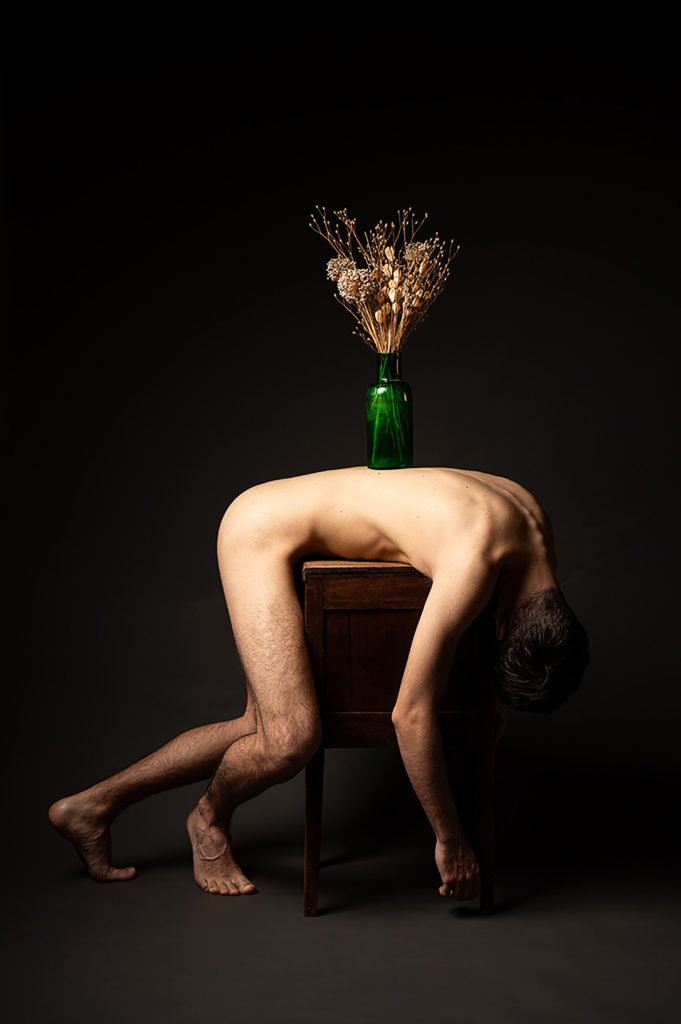 6_Marco_Gualdoni_Lifeblood_2_2023_60x40cm_glicee_print_galleria_leon_bologna_flemish_flair_leonardo_iuffrida_artcity_2025-scaled