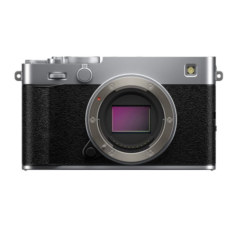 fotopuntoit_fujifilm_X-E5_front_CMOS_silver