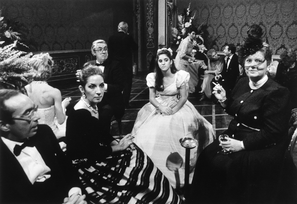 Milano, anni '80 - Ballo delle debuttanti. Milano, anni '80 - Ballo delle debuttanti, Gianni Berengo Gardin