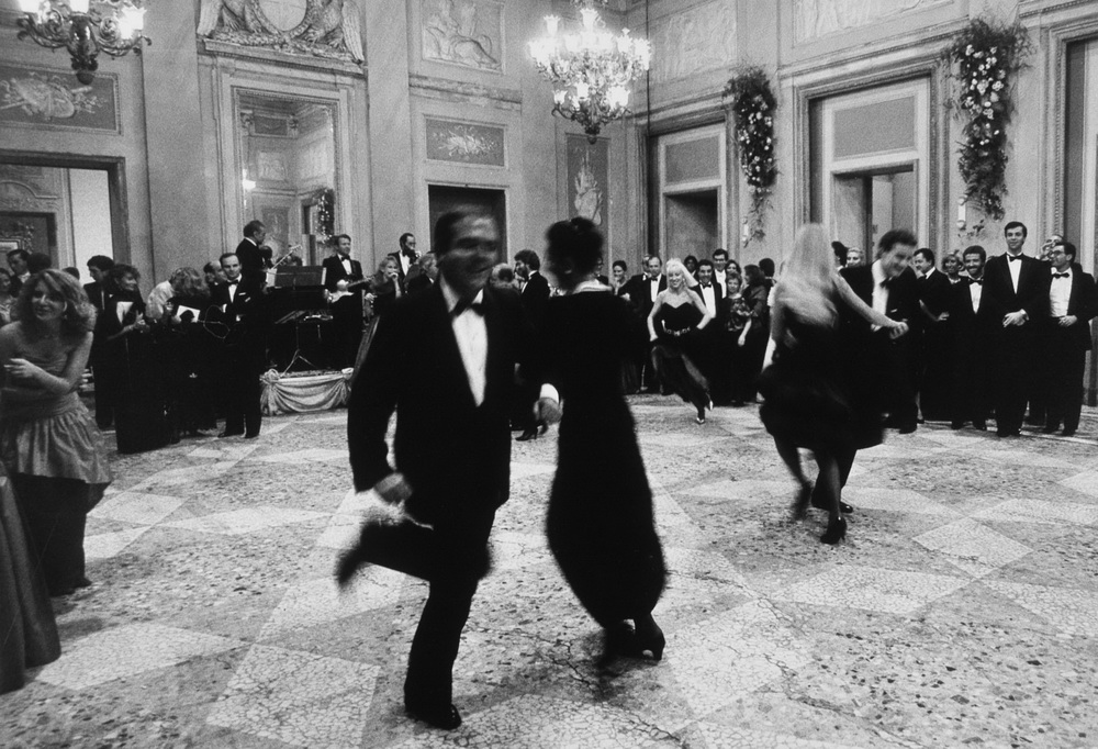 Milano, anni '80 - Ballo delle debuttanti. Milano, anni '80 - Ballo delle debuttanti, Gianni Berengo Gardin