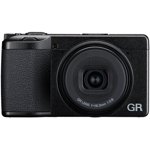 fotopuntoit_ricoh_griv_1-1