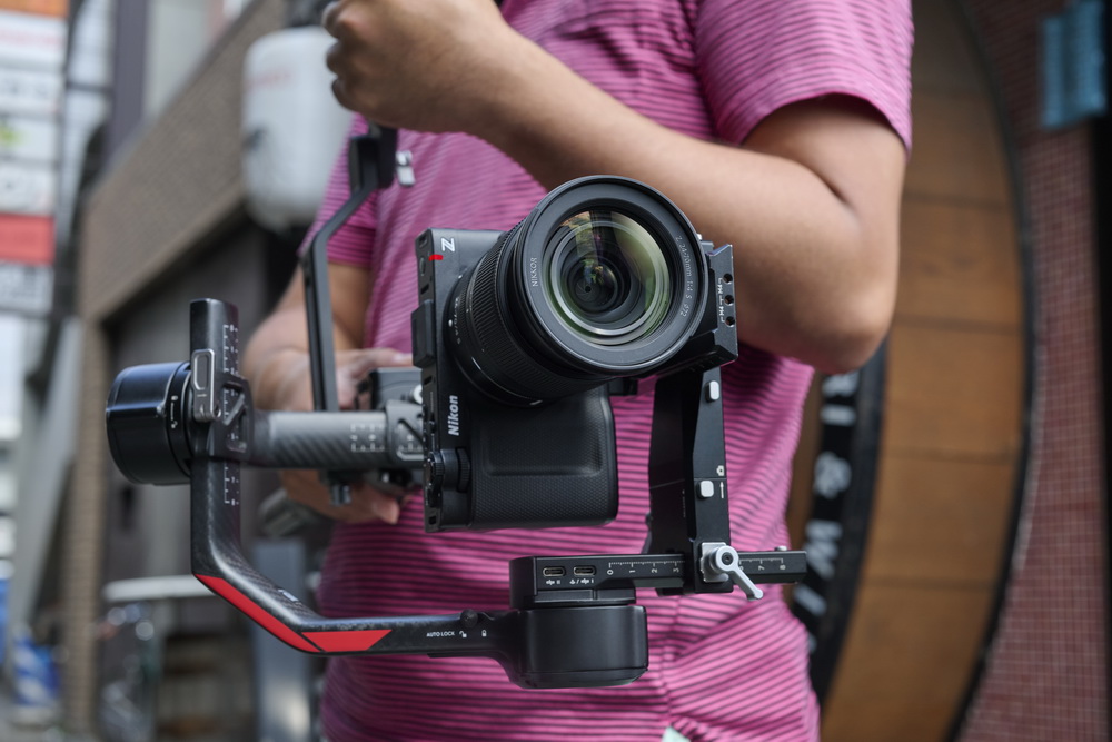 fotopuntoit_nikon_zr_USDD_0124_auto_vertical_recording_2
