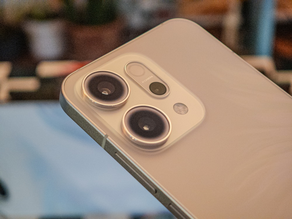 fotopuntoit_oppo_reno-14_1