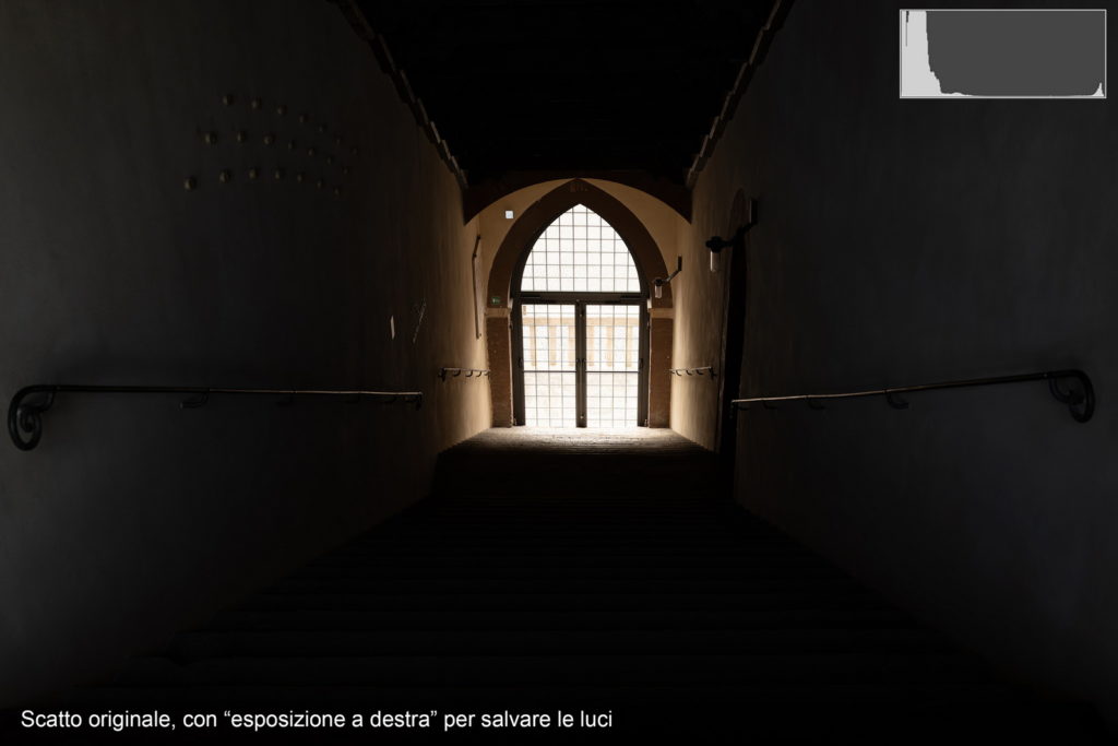 11a_Esposizione-a-DX