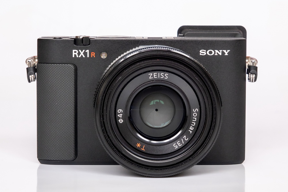 fotopuntoit_sony_rx1r-iii_body_6