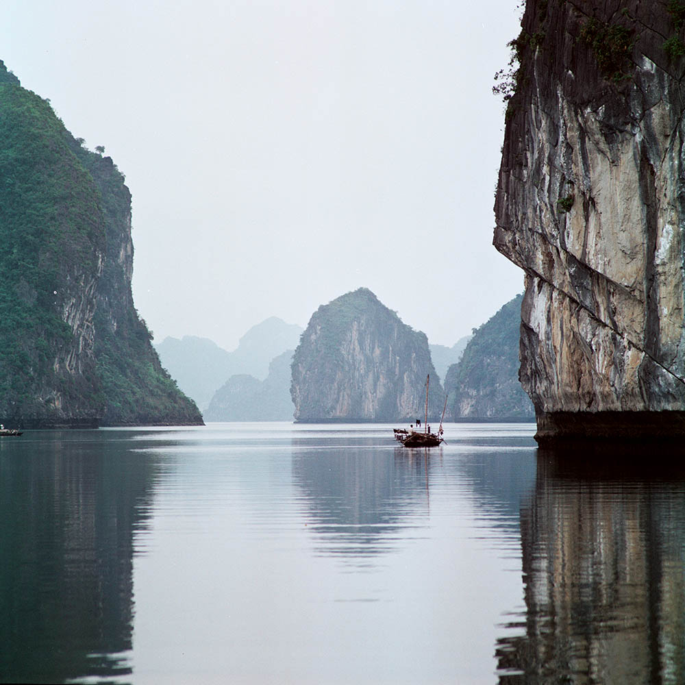 Thomas Billhardt. Hạ Long Bucht. Vietnam, 1975