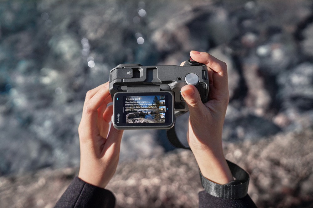 fotopuntoit_insta360_xplorer-kit-pro__1