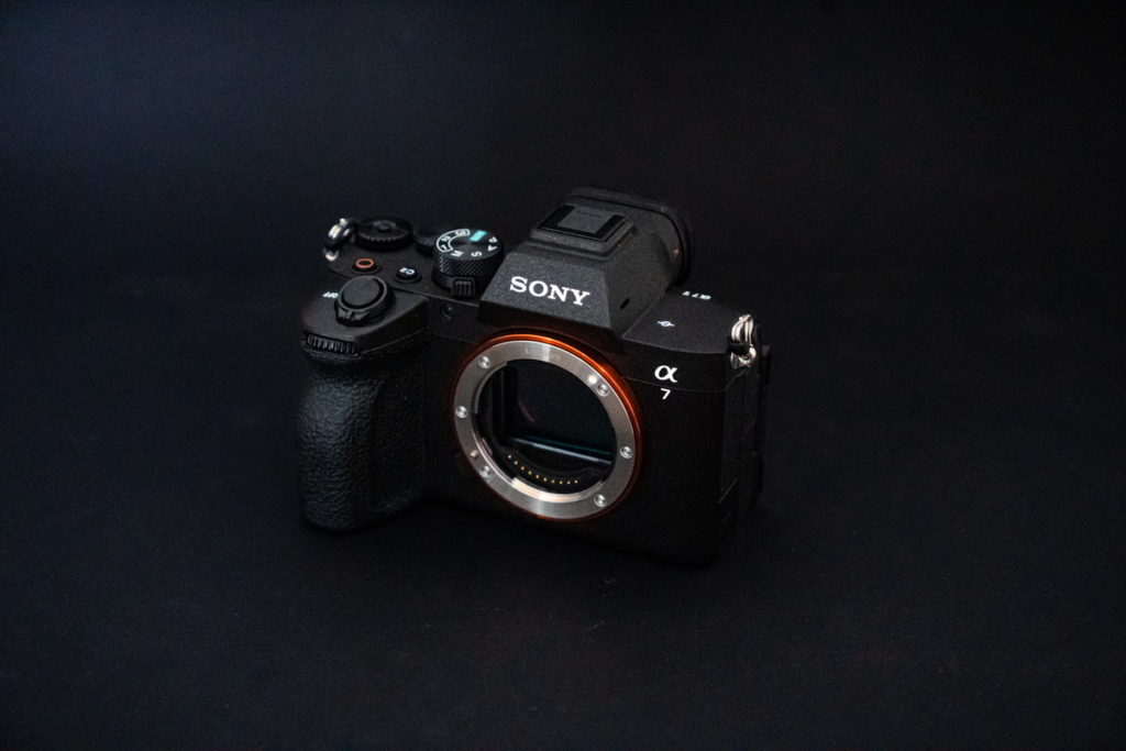fotopuntoit_sony_a7-v_body_7