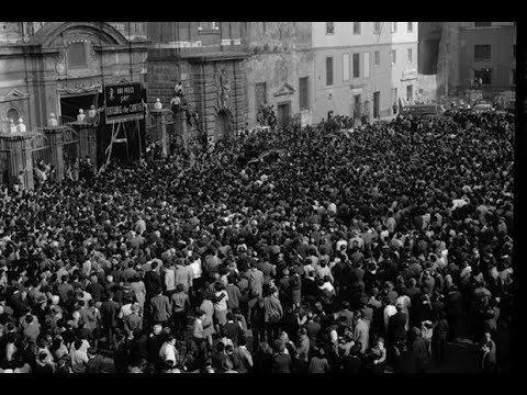 Il funerale di Toto a Napoli