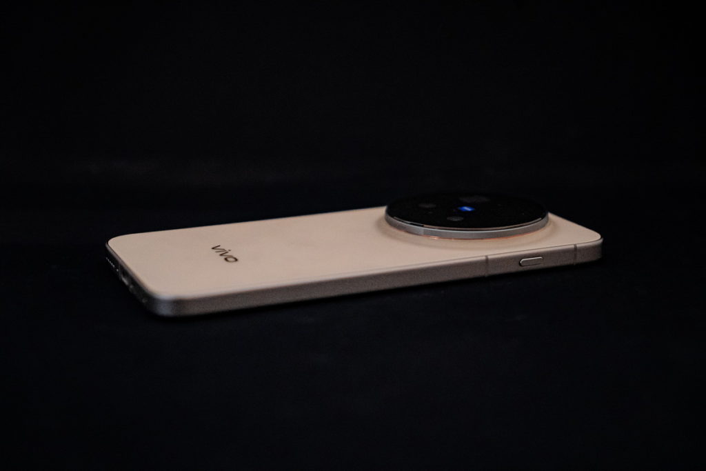 fotopuntoit_vivo_x300-pro_prod_4