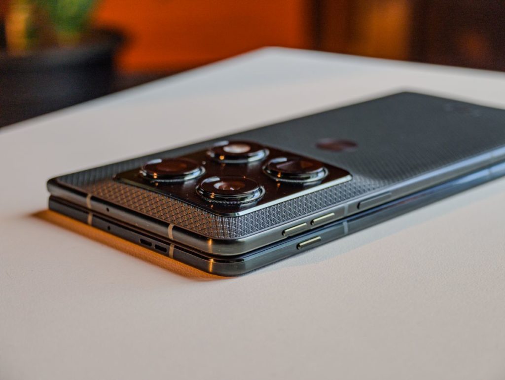 fotopuntoit_motorola_razr