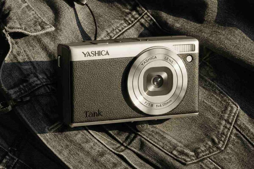 fotopuntoit_yashica_tank_2