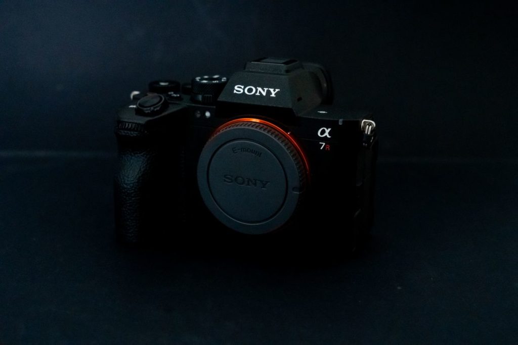 fotopuntoit_sony_a7r-vi_body_1