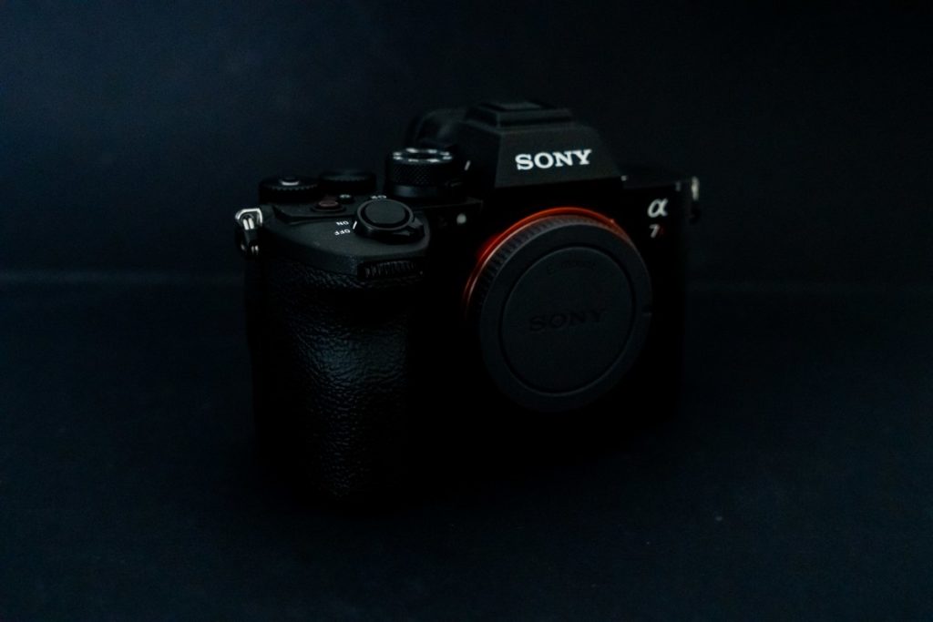 fotopuntoit_sony_a7r-vi_body_2