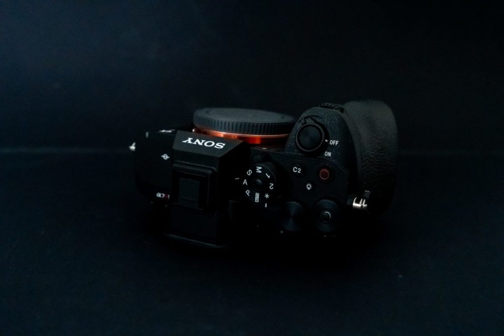 fotopuntoit_sony_a7r-vi_body_3