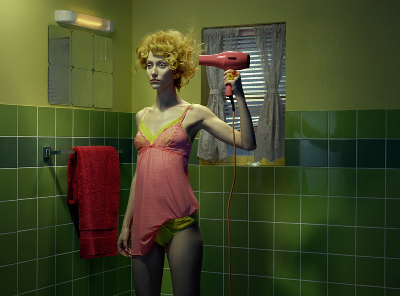 Chromo Thriller #3, 2012_© Miles Aldridge; courtesy of FaheyKlein Gallery, Los Angeles