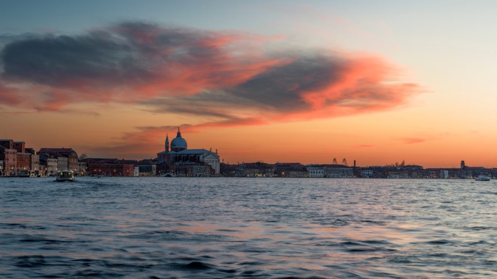 fotopuntoit_hasselblad_x2dii-100c_Redentore-Tramonto
