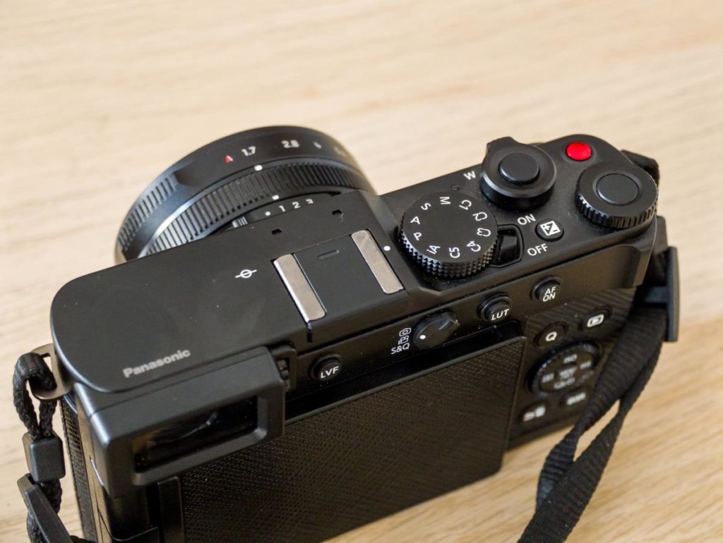fotopuntoit_panasonic_lumix-l10_prod_3